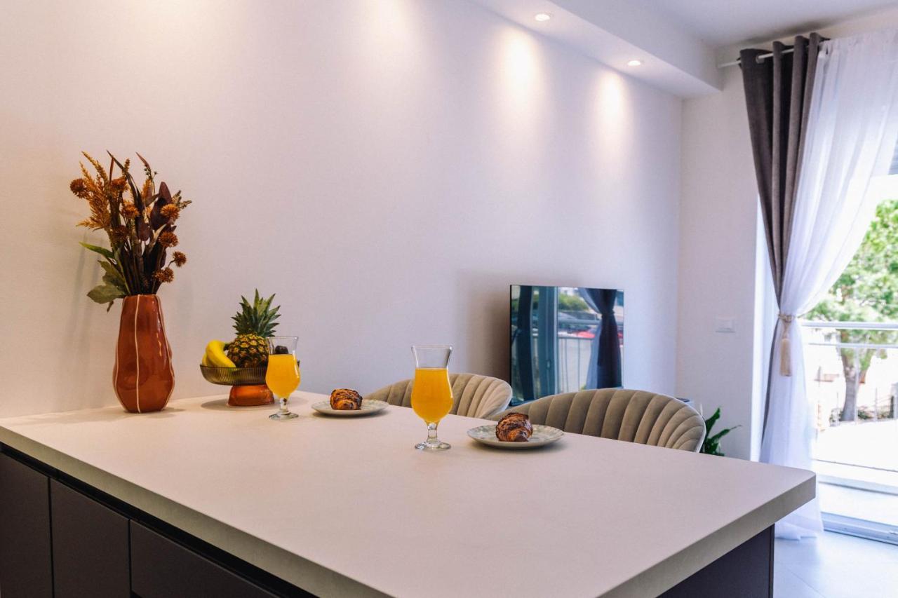 Brand New & Comfort Apartment L & L ,Free Parking + Close To Beach ドゥブロブニク エクステリア 写真